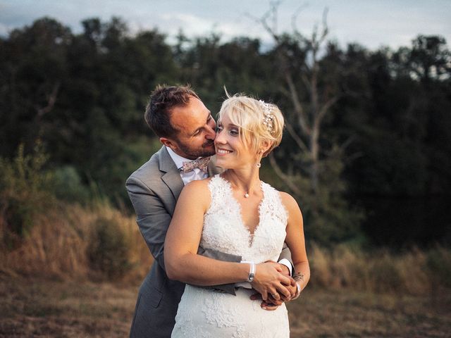 Le mariage de Ludovic et Christelle à Audes, Allier 76