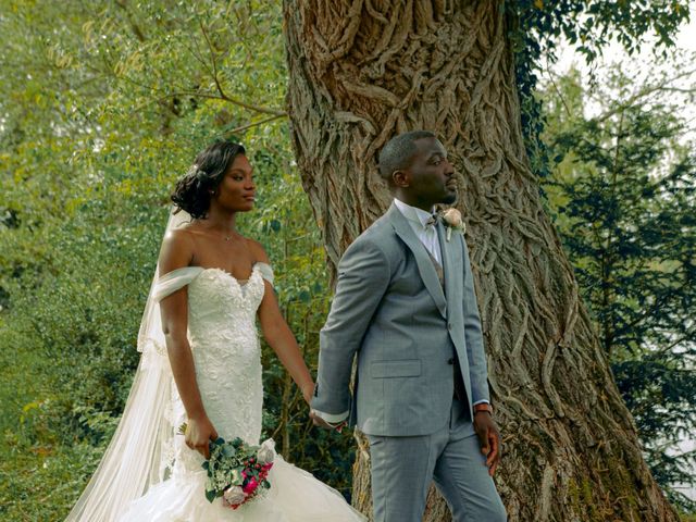 Le mariage de Christelle et Illivian  à Rosny-sur-Seine, Yvelines 1