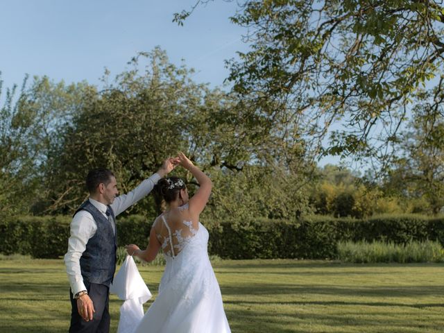 Le mariage de Fabien et Marion à Saint-Marcel, Saône et Loire 15