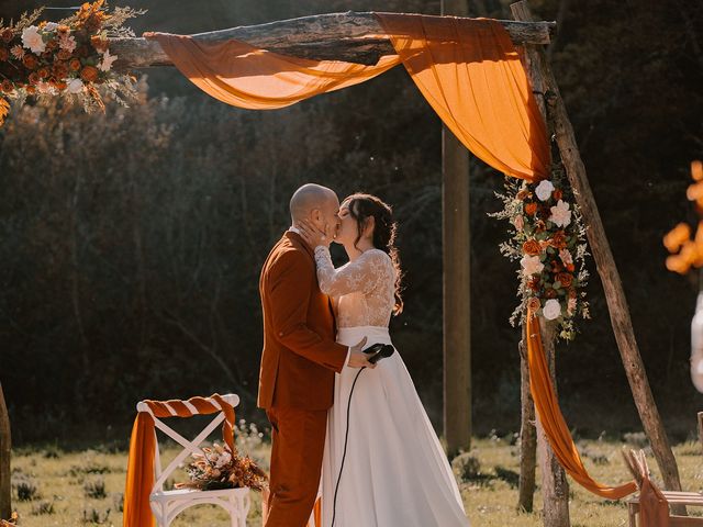 Le mariage de Bastien et Marion à Nyons, Drôme 56
