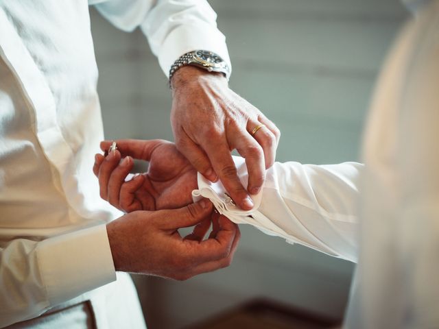 Le mariage de Stéphane et Laura à Beaumontois-en-Périgord, Dordogne 7