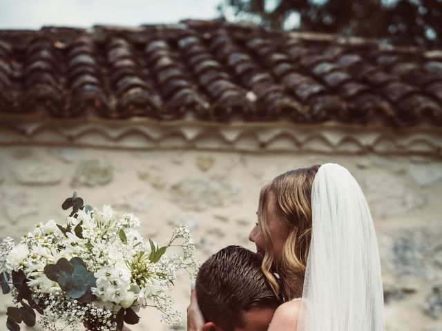 Le mariage de Stéphane et Laura à Beaumontois-en-Périgord, Dordogne 47