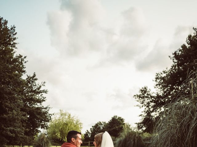 Le mariage de Stéphane et Laura à Beaumontois-en-Périgord, Dordogne 125