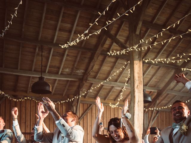 Le mariage de Stéphane et Laura à Beaumontois-en-Périgord, Dordogne 133
