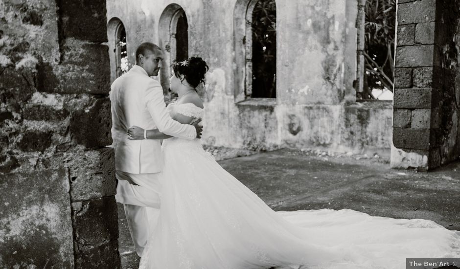 Le mariage de Cyril et Erika à Saint-Benoît, La Réunion