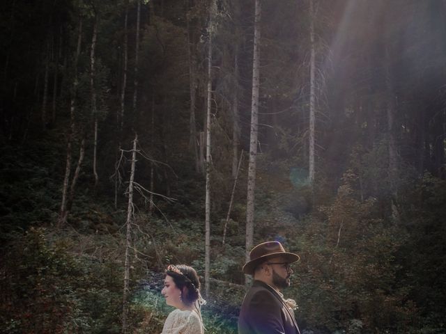 Le mariage de Paul et Sarah à Allevard, Isère 5