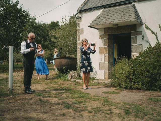Le mariage de Maxime et Julie à Île-Tudy, Finistère 24