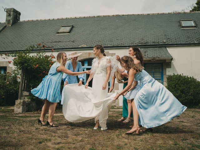 Le mariage de Maxime et Julie à Île-Tudy, Finistère 32