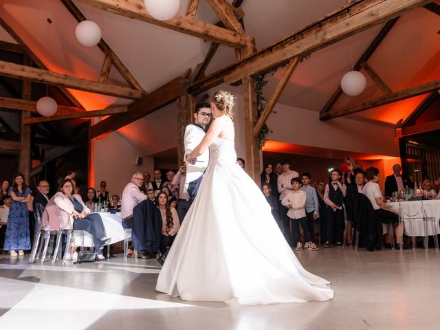 Le mariage de Jonathan et Élise à Putot-en-Auge, Calvados 8