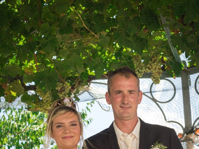 Le mariage de Fabien et Marilyn à Farnay, Loire 4