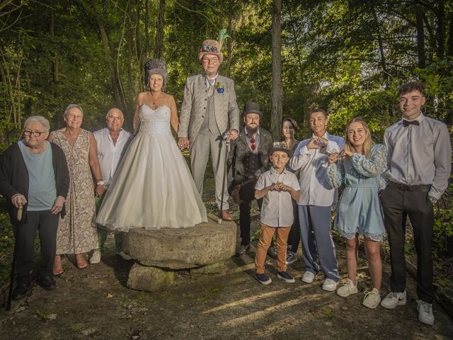 Le mariage de Fabrice et Catherine à Saint-Amand-les-Eaux, Nord 56