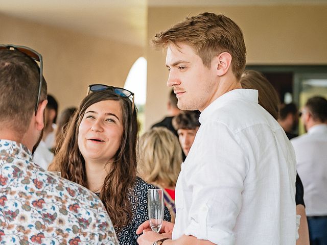 Le mariage de Kevin et Catherine à Chieulles, Moselle 4