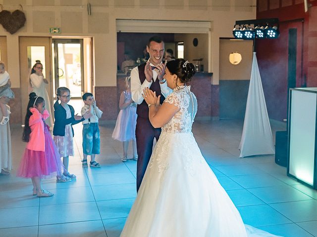 Le mariage de Kevin et Catherine à Chieulles, Moselle 11