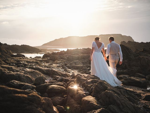 Le mariage de Éric et Lisa à Beaussais-sur-Mer, Côtes d&apos;Armor 33