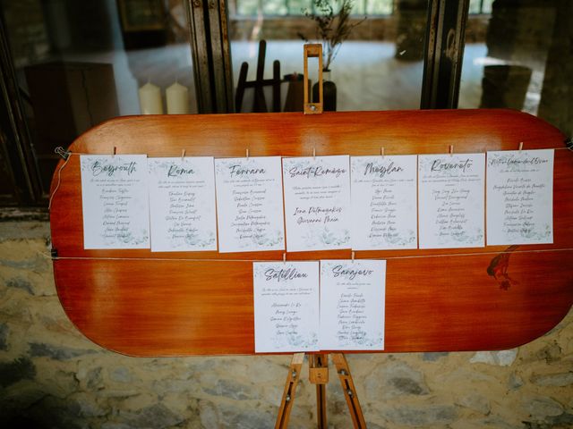 Le mariage de Giovanni et Iona à Nyons, Drôme 15