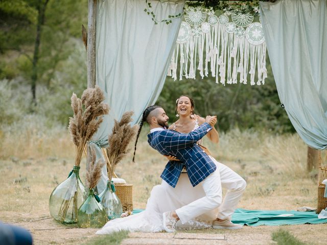 Le mariage de Giovanni et Iona à Nyons, Drôme 42