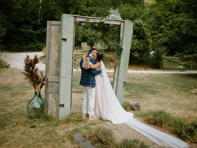 Le mariage de Giovanni et Iona à Nyons, Drôme 50