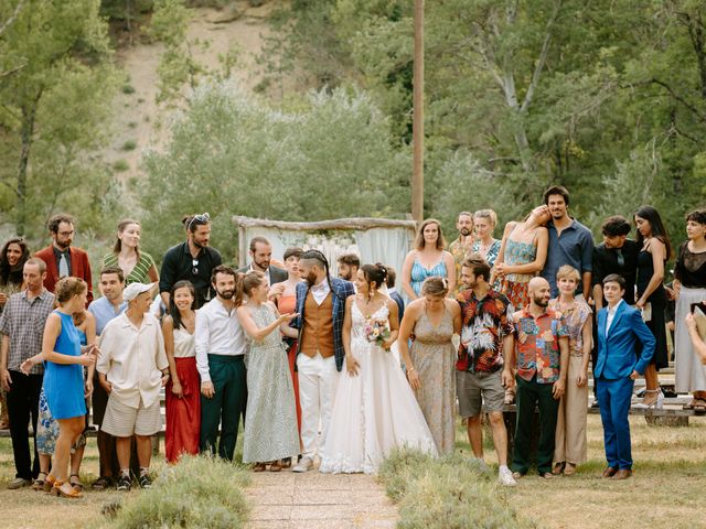 Le mariage de Giovanni et Iona à Nyons, Drôme 53