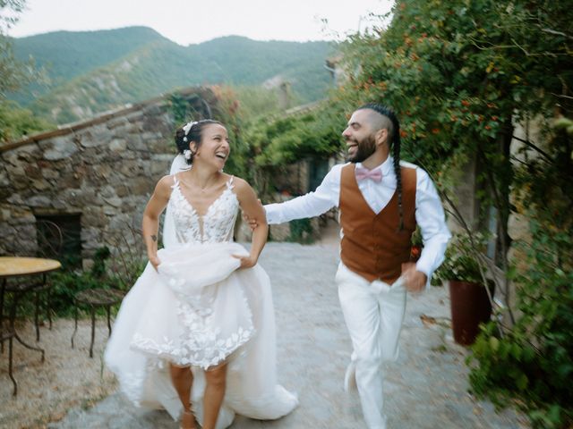 Le mariage de Giovanni et Iona à Nyons, Drôme 61