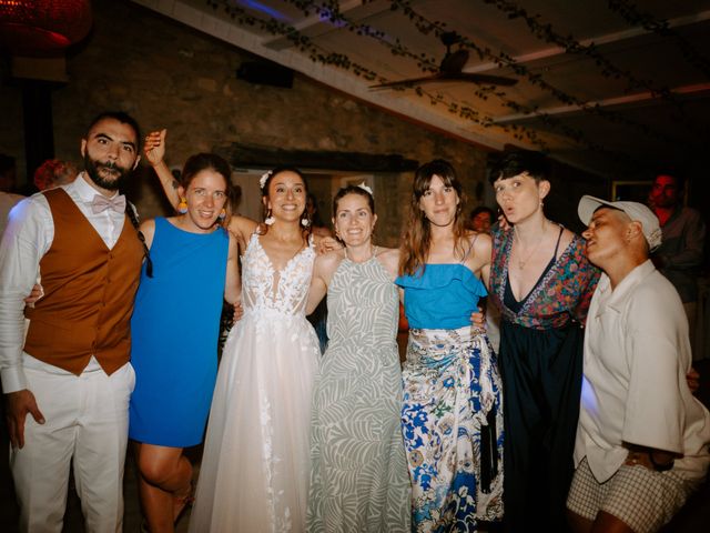 Le mariage de Giovanni et Iona à Nyons, Drôme 77