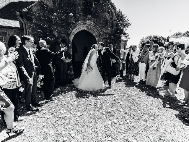 Le mariage de Sylvain et Elodie à Saint-Divy, Finistère 23
