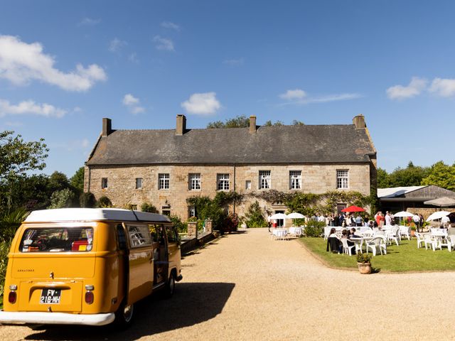 Le mariage de Céfri et Fanny à Saint-Quay-Perros, Côtes d&apos;Armor 15