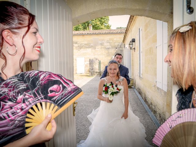 Le mariage de Alex et Amélie à Néac, Gironde 9