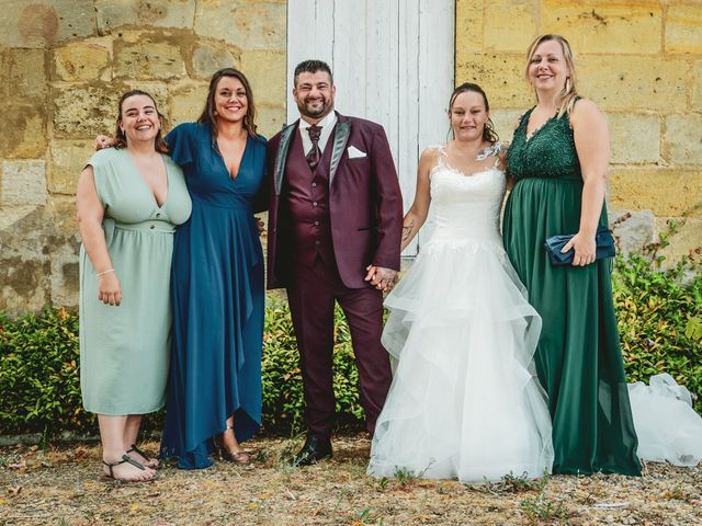 Le mariage de Alex et Amélie à Néac, Gironde 42