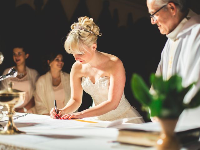 Le mariage de Anthony et Marina à Chambost-Allières, Rhône 16