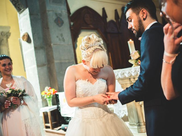 Le mariage de Anthony et Marina à Chambost-Allières, Rhône 24