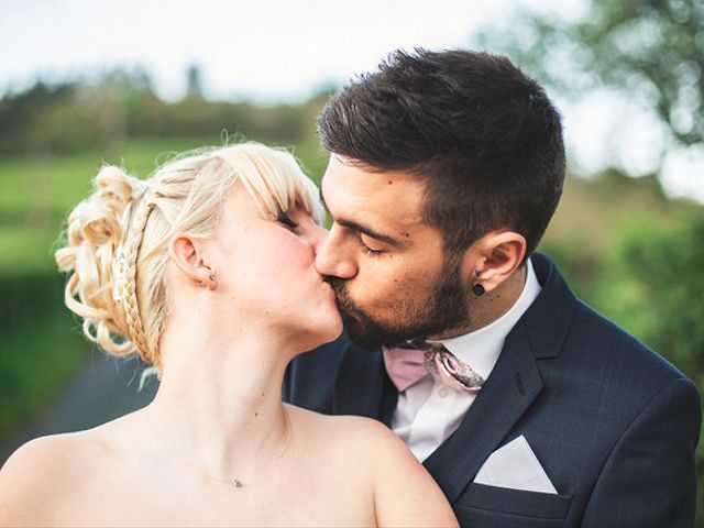 Le mariage de Anthony et Marina à Chambost-Allières, Rhône 28