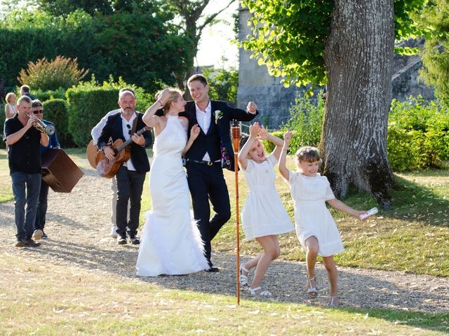 Le mariage de César et Marie  à Pomerol, Gironde 2