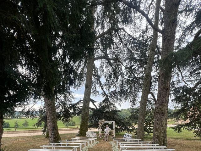 Le mariage de Oscar et Manon  à Saint-Héand, Loire 15