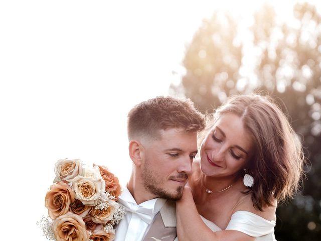 Le mariage de Maxime et Agathe à Cartelègue, Gironde 4