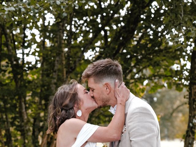 Le mariage de Maxime et Agathe à Cartelègue, Gironde 34