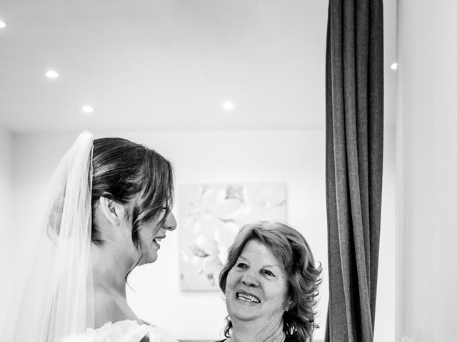 Le mariage de Christopher et Laura à Céreste, Alpes-de-Haute-Provence 17