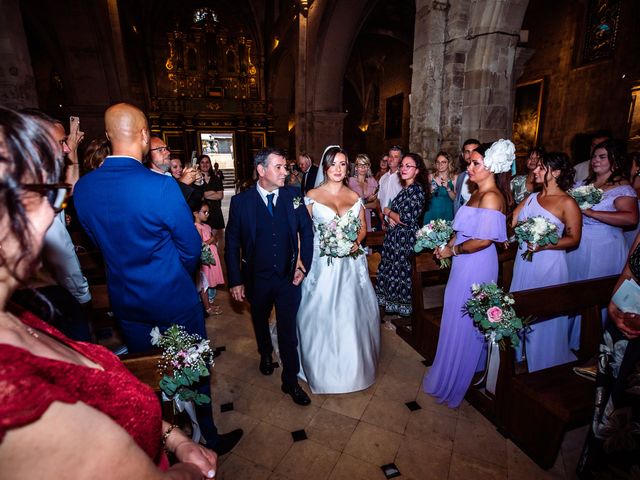Le mariage de Christopher et Laura à Céreste, Alpes-de-Haute-Provence 32