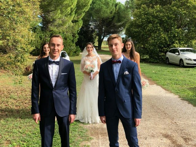 Le mariage de Benjamin et Aurore à Pujaut, Gard 3