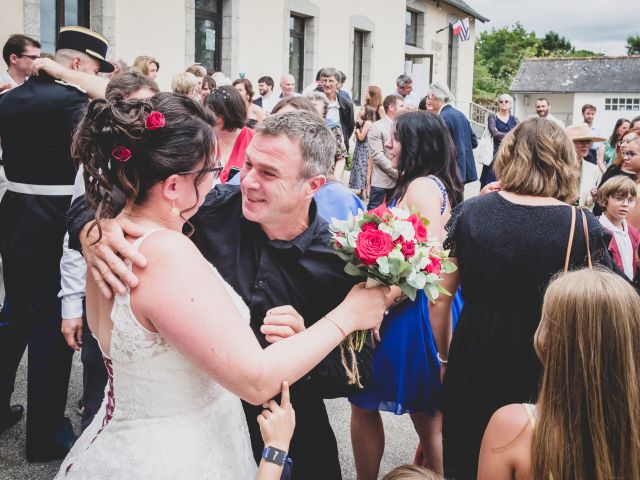 Le mariage de Arthur et Bélinda à Botmeur, Finistère 4