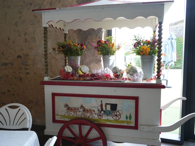 Le mariage de Nicolas et Maryline à Sainte-Cécile, Vendée 15