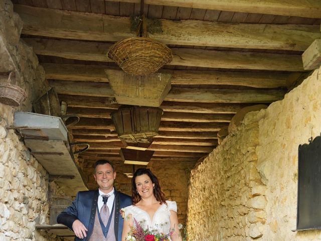 Le mariage de Nicolas et Maryline à Sainte-Cécile, Vendée 22