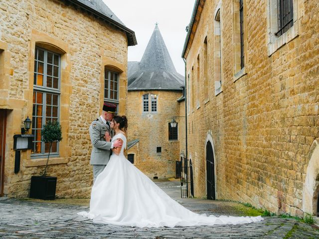 Le mariage de Valentin et Audrey à Sedan, Ardennes 4