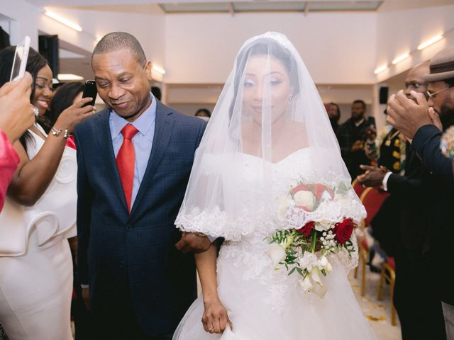 Le mariage de Eric et Laetitia à Vincennes, Val-de-Marne 34