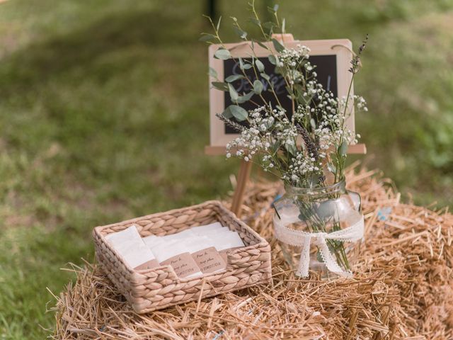 Le mariage de Julien et Gwennaëlle à La Bruère-sur-Loir, Sarthe 2