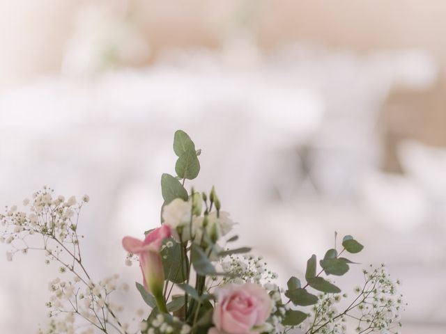 Le mariage de Julien et Gwennaëlle à La Bruère-sur-Loir, Sarthe 10