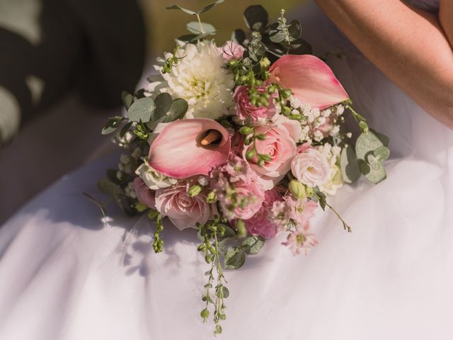 Le mariage de Julien et Gwennaëlle à La Bruère-sur-Loir, Sarthe 27