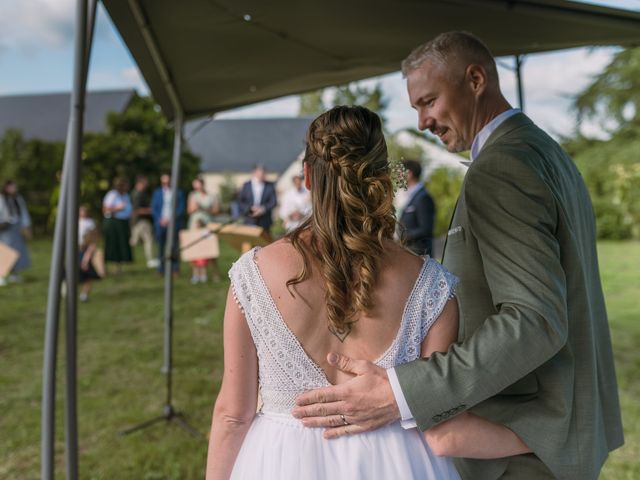 Le mariage de Julien et Gwennaëlle à La Bruère-sur-Loir, Sarthe 41