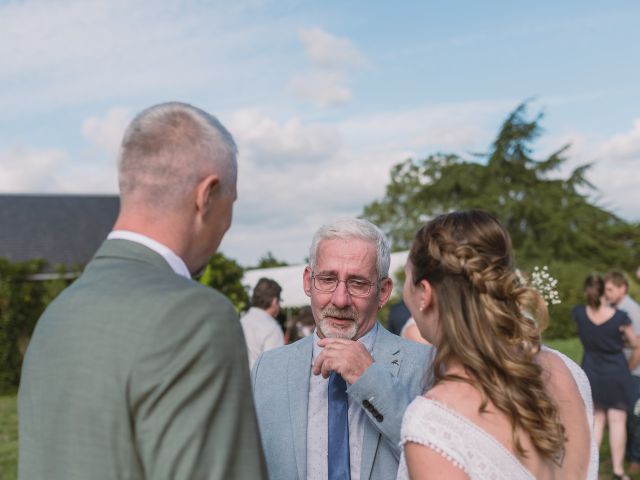 Le mariage de Julien et Gwennaëlle à La Bruère-sur-Loir, Sarthe 44