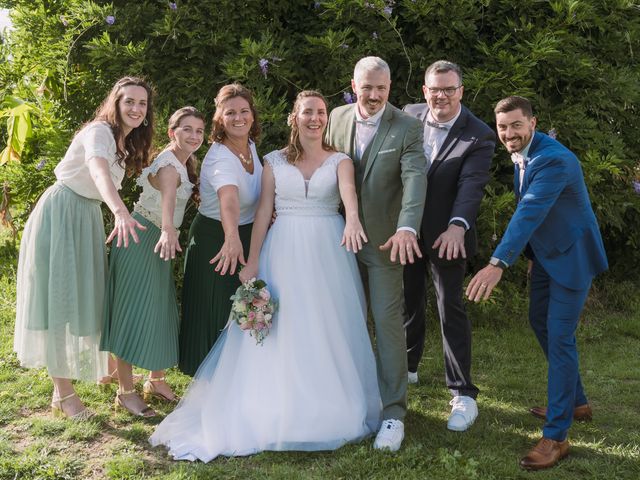 Le mariage de Julien et Gwennaëlle à La Bruère-sur-Loir, Sarthe 51