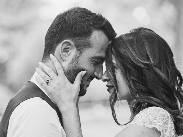 Le mariage de Fabrice et Kelly à Andouillé, Mayenne 5